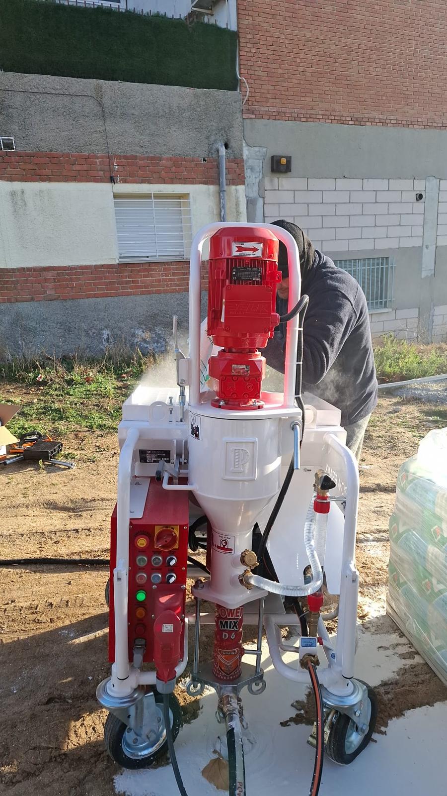 Máquina de proyectar mortero